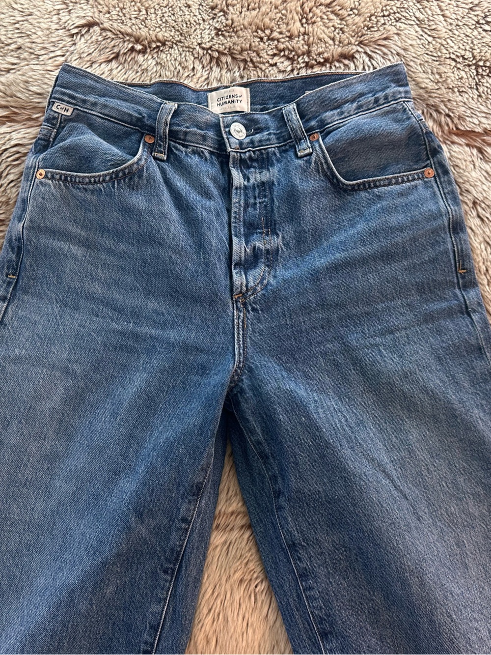 Citizens Of Humanity Straight Leg Jeans - Annina - Picture 3 of 7
